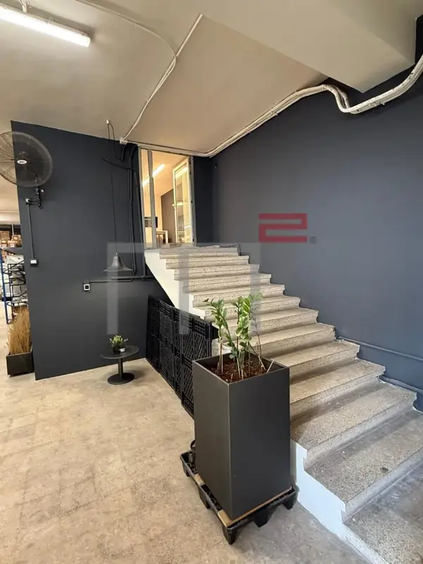 Warehouse for Sale in Hazmieh