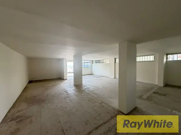 Warehouse For Sale In Fanar – 170 Sqm