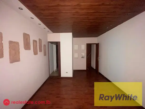 Office In Commercial Center In Zalka For Sale