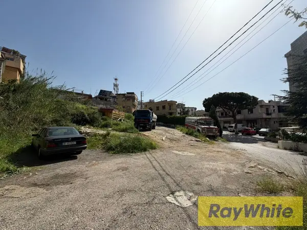 Land For Sale In Kornet Chehwan – 879 Sqm | Zone C | Road Access