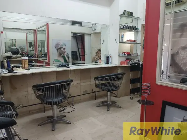 Shop For Sale In Hamra