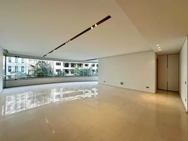3BR Apartment for Sale in Clemenceau