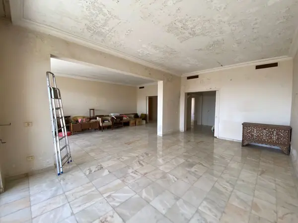 Apartment for Sale in Tallet Khayat