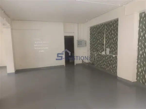 Shop Commercial Premises for Sale in Achrafieh