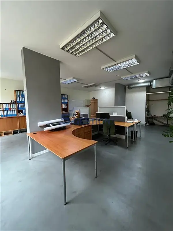 Office for Sale in Hamra