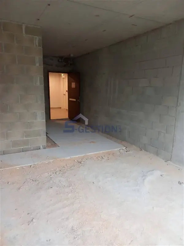 Office for Sale in Sin El-Fil