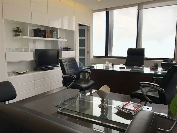 Office for Sale in Jdeideh