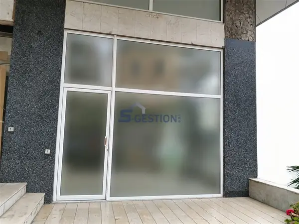 Shop Commercial Premises for Rent in Achrafieh