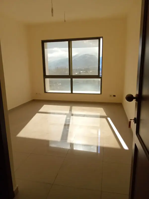 Chtoura office 568 sqm for Rent prime commercial center #6491