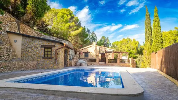 Spain Get your residency! villa with pool in a peaceful area SVM750955