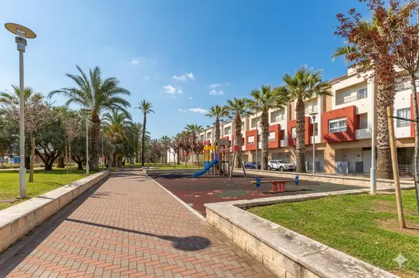 Spain get your residency! townhouse in one of the best areas 008725