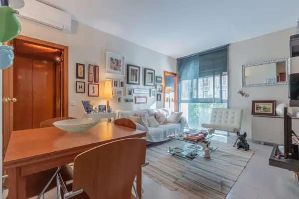 Spain get your residency! apartment prime location near all services PR-00460