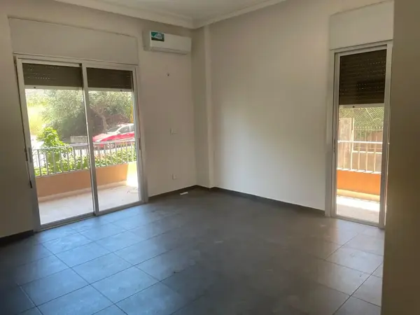 Hazmieh spacious apartment 190 sqm for Rent #6937