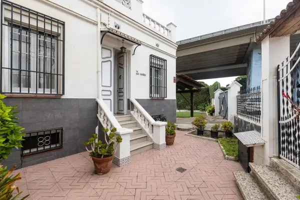 Spain get your residency! detached house with a huge garden PR-00501