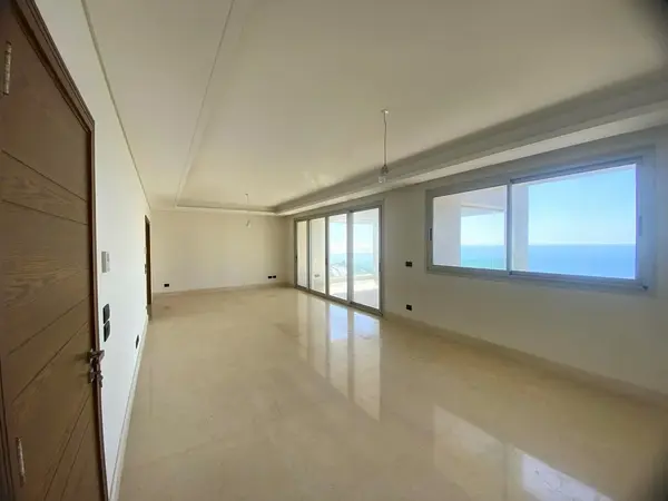 Luxurious Apartment in Manara, Beirut