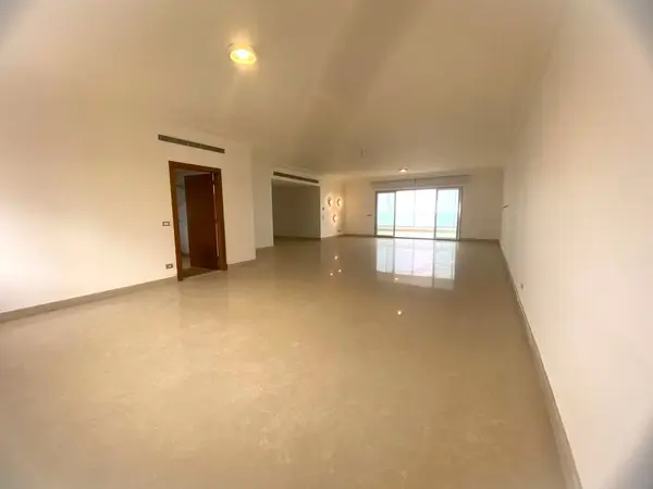 Luxurious Apartment in Raouche, Beirut