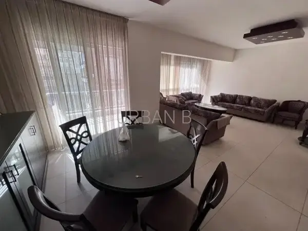 Apartment in Hamra